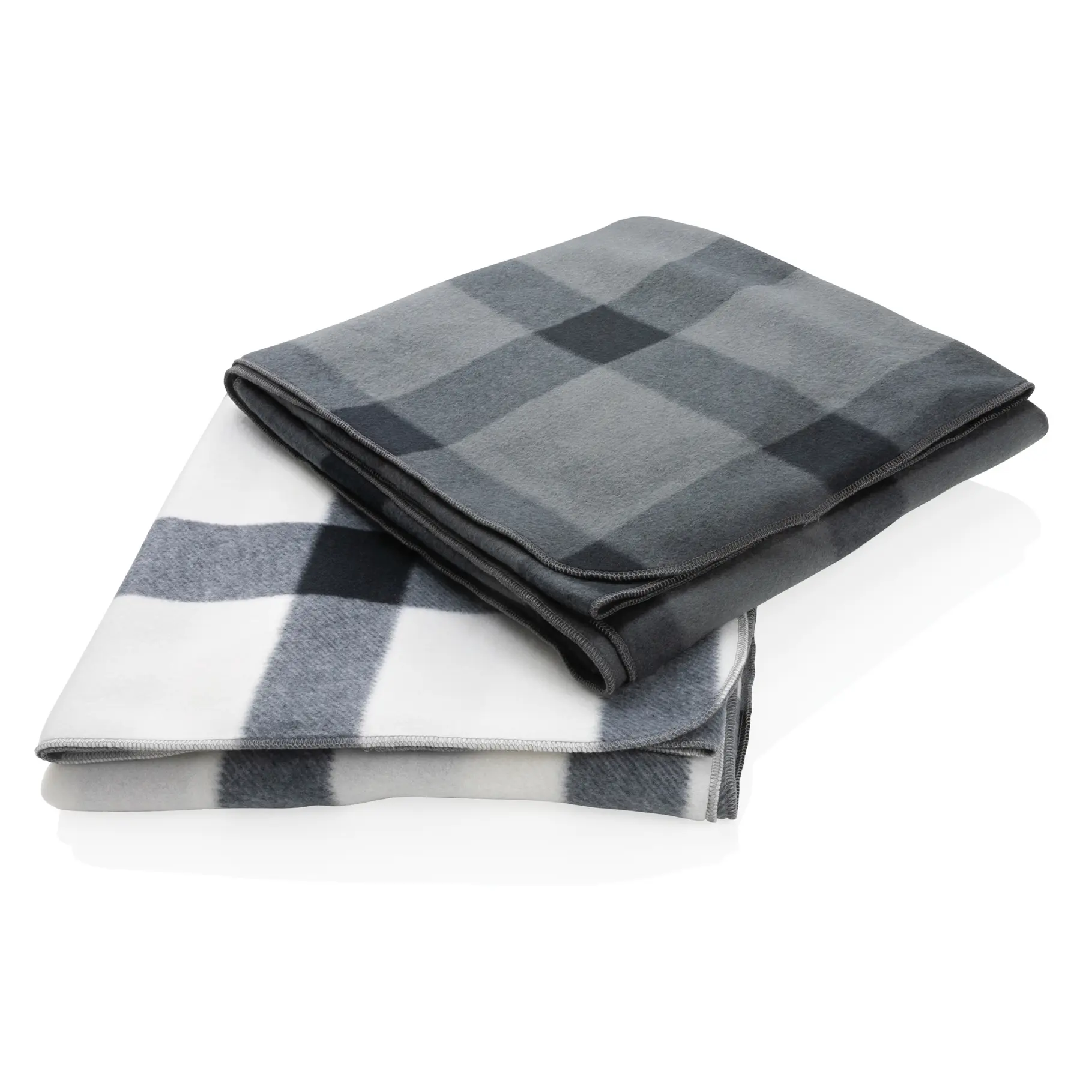 coperte in pile personalizzabili nei colori grigio e bianco piegate