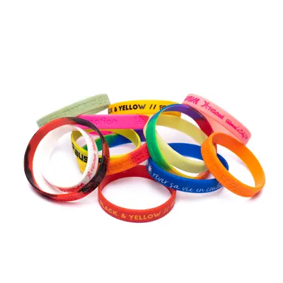 Braccialetto in silicone completamente personalizzabile